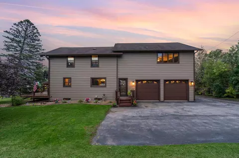Exterior - 4 Lakeside Ct, Duluth, MN 55804 photo 20 of 27