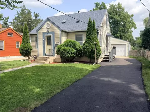 1018 4th Ave SE, Rochester, MN 55904