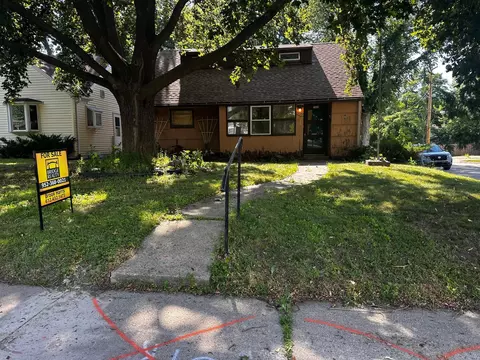 5900 Russell Ave S, Minneapolis, MN 55410