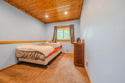 Bedroom - 5708 Nightingale Ct, Saint Cloud, MN 56303 photo 7 of 7