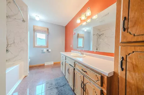 Bath - 5708 Nightingale Ct, Saint Cloud, MN 56303 photo 1 of 3