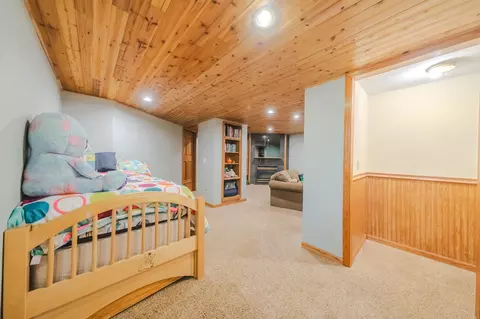 Bedroom - 5708 Nightingale Ct, Saint Cloud, MN 56303 photo 2 of 7