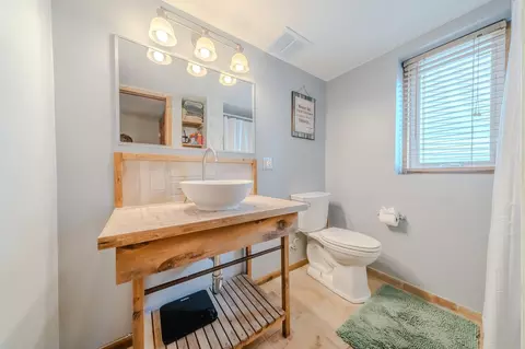 Bath - 5708 Nightingale Ct, Saint Cloud, MN 56303 photo 3 of 3
