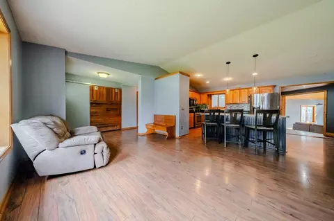 Living - 5708 Nightingale Ct, Saint Cloud, MN 56303 photo 1 of 4