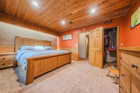 Bedroom - 5708 Nightingale Ct, Saint Cloud, MN 56303 photo 6 of 7