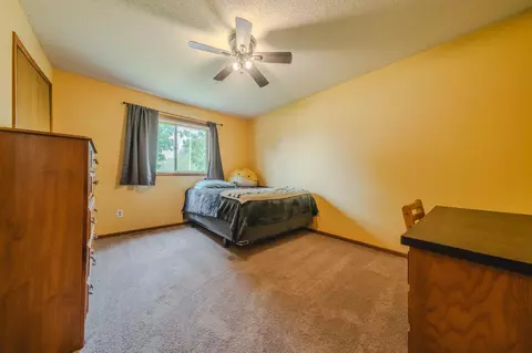 Bedroom - 5708 Nightingale Ct, Saint Cloud, MN 56303 photo 4 of 7