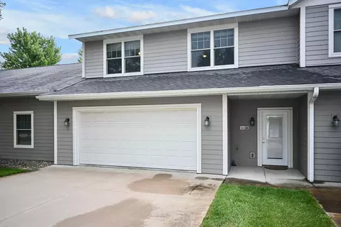 3525 W 7th St #B, Winona, MN 55987