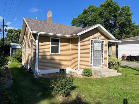 Exterior - 223 3rd St SE, Perham, MN 56573 photo 4 of 9