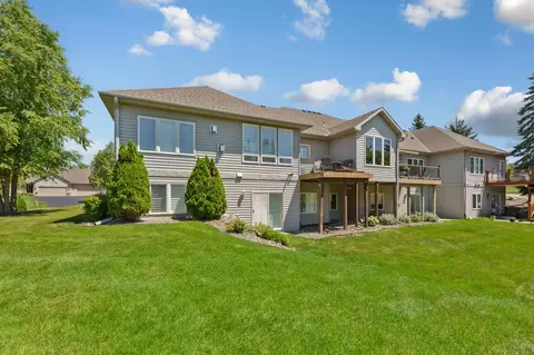 Exterior - 827 Vardon Ct, Faribault, MN 55021 photo 3 of 4