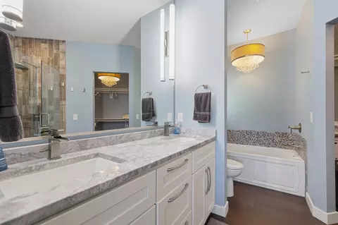 Bath - 827 Vardon Ct, Faribault, MN 55021 photo 1 of 1