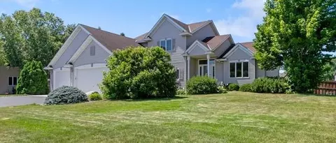 9719 Hillside Trl S, Cottage Grove, MN 55016