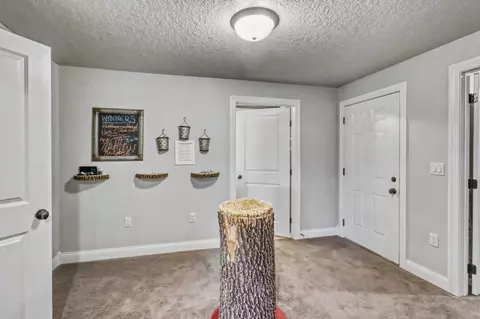 Entry Way - 7013 Maple Ln, Horace, ND 58047 photo 8 of 14