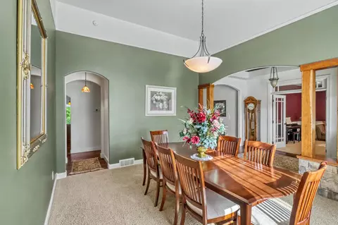 Dining - 7013 Maple Ln, Horace, ND 58047 photo 2 of 7