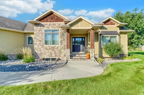 Exterior - 7013 Maple Ln, Horace, ND 58047 photo 4 of 16