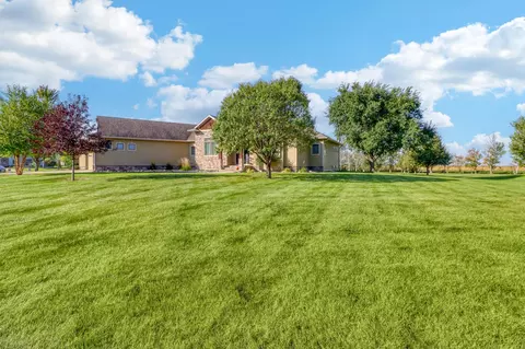 Exterior - 7013 Maple Ln, Horace, ND 58047 photo 5 of 16