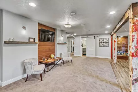 Entry Way - 7013 Maple Ln, Horace, ND 58047 photo 9 of 14