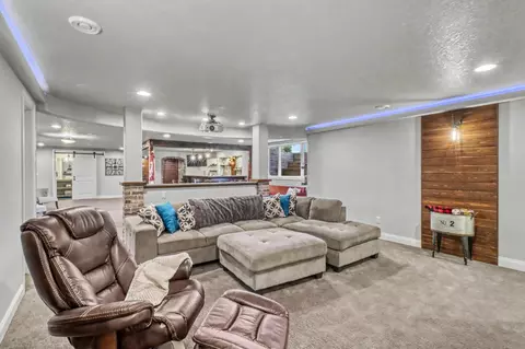 Living - 7013 Maple Ln, Horace, ND 58047 photo 14 of 14