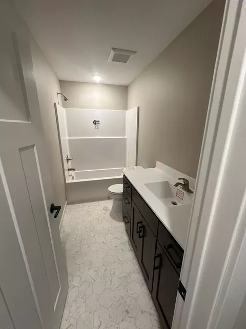 Bath - 11477 Andrew St, Brainerd, MN 56401 photo 1 of 4