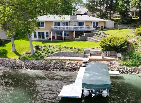 16001 Northwood Rd NW, Prior Lake, MN 55372