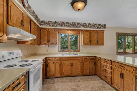 Kitchen - 517 9th Ave N, Cold Spring, MN 56320 photo 1 of 3