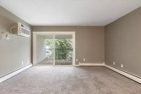 12840 Nicollet Ave #302, Burnsville, MN 55337
