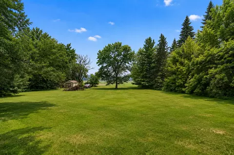 8045 59th St N, Lake Elmo, MN 55042