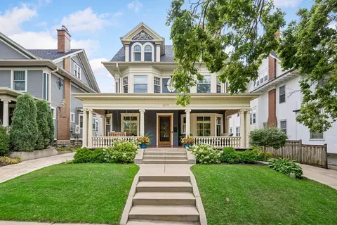 1815 Fremont Ave S, Minneapolis, MN 55403