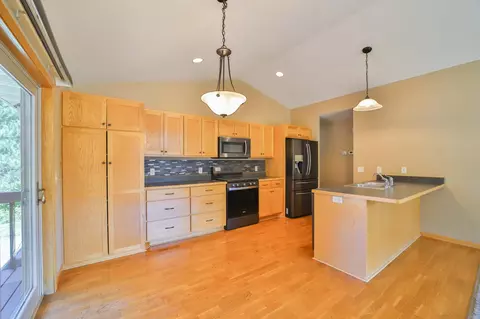Kitchen - 16310 Pristine Pine Ct, Brainerd, MN 56401 photo 1 of 4