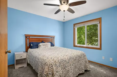 Bedroom - 4089 Pennsylvania Ave, Eagan, MN 55123 photo 4 of 6