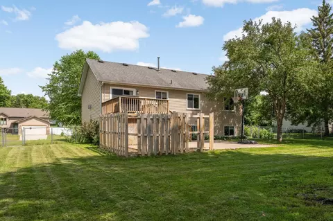 Exterior - 4089 Pennsylvania Ave, Eagan, MN 55123 photo 4 of 10