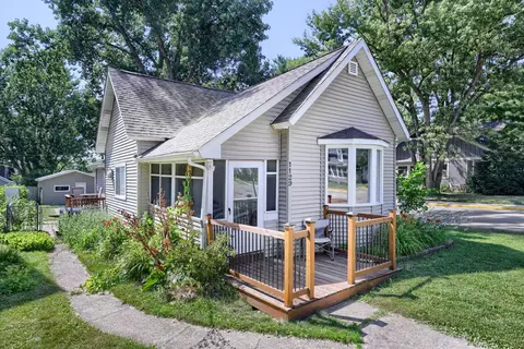 1129 2nd St, Hudson, WI 54016