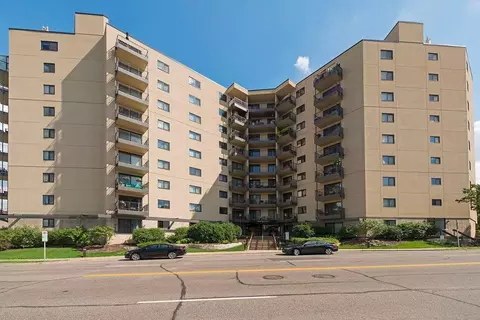 3131 Excelsior Blvd #212, Minneapolis, MN 55416