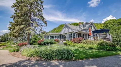 n2082 Walnut Street, Stockholm, WI 54769