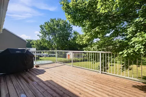 Exterior - 840 Northview Park Rd, Eagan, MN 55123 photo 1 of 8
