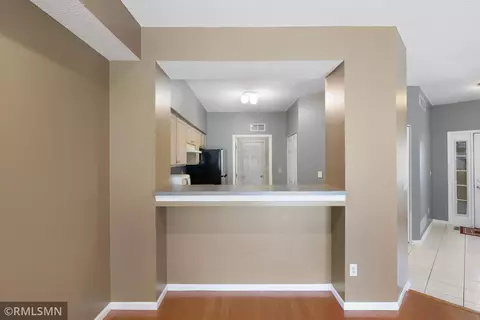 2176 Cool Stream Cir #1806, Eagan, MN 55122 photo 10