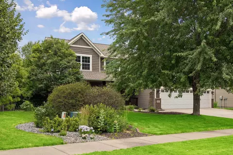 9720 Linden Ave N, Brooklyn Park, MN 55443