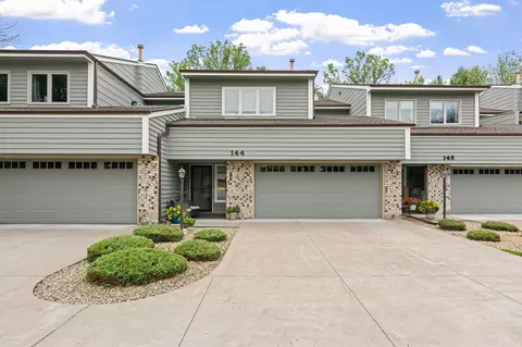 144 122nd Ave NW, Coon Rapids, MN 55448
