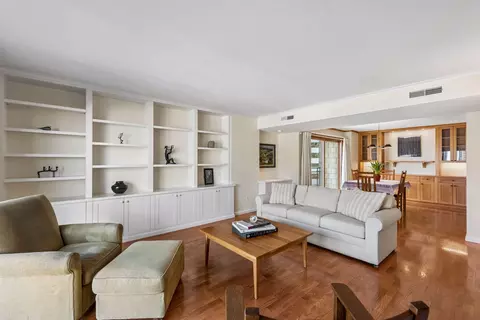 1225 Lasalle Ave #1307, Minneapolis, MN 55403