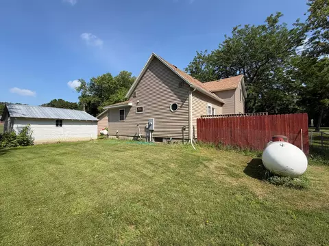Exterior - 206 E 2nd St, Hardwick, MN 56134 photo 6 of 10