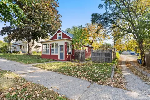 Exterior - 1216 Danforth St, Saint Paul, MN 55117 photo 18 of 18