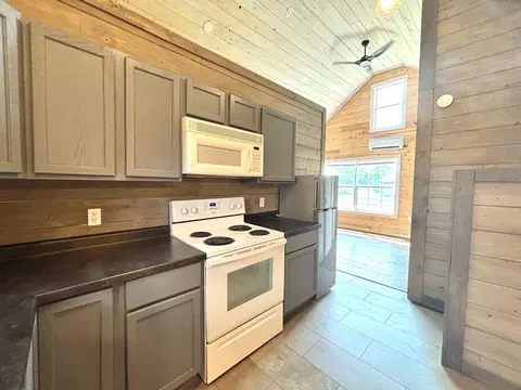 Kitchen - 106 1st Ave SW, Eagle Bend, MN 56446 photo 3 of 6