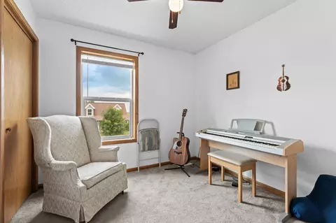 Bedroom - 805 3rd Ave NE, Plainview, MN 55964 photo 1 of 5