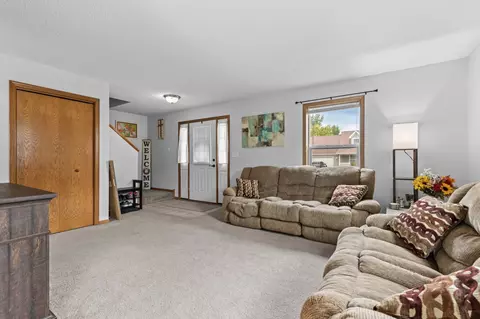 Entry Way - 805 3rd Ave NE, Plainview, MN 55964 photo 1 of 1