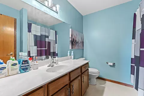 Bath - 805 3rd Ave NE, Plainview, MN 55964 photo 2 of 2
