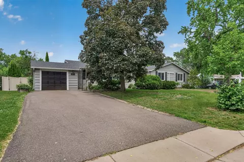 7930 W 26th St, Saint Louis Park, MN 55426