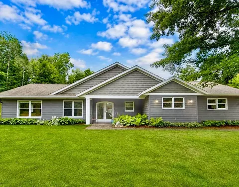873 170th Ave, New Richmond, WI 54017