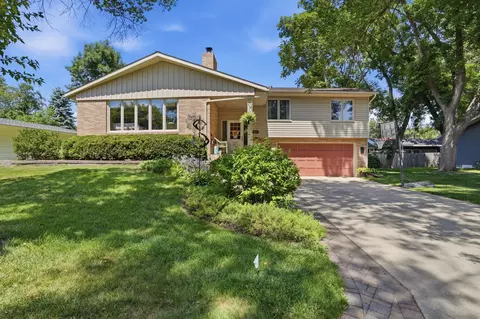 Exterior - 920 Meadow Ln, Willmar, MN 56201 photo 2 of 13