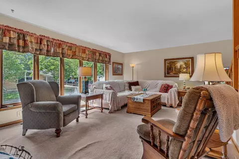 Living - 920 Meadow Ln, Willmar, MN 56201 photo 1 of 7