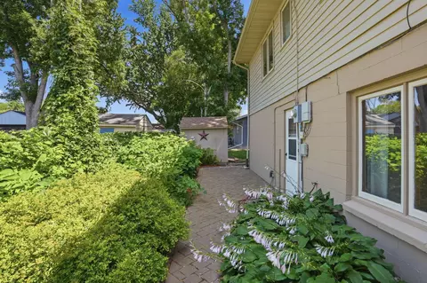 Exterior - 920 Meadow Ln, Willmar, MN 56201 photo 10 of 13