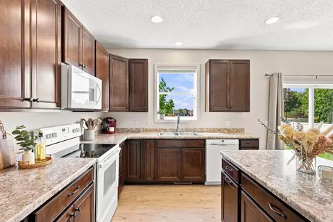 Kitchen - 1232 138th St E, Rosemount, MN 55068 photo 3 of 3